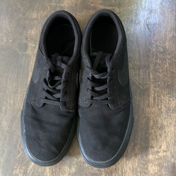 🌟Host Pick 🌟 Nike Black Canvas Skate Shoes Sz-7Y - Picture 6 of 10